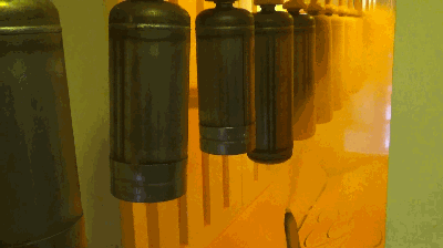 自動(dòng)噴涂生產(chǎn)線